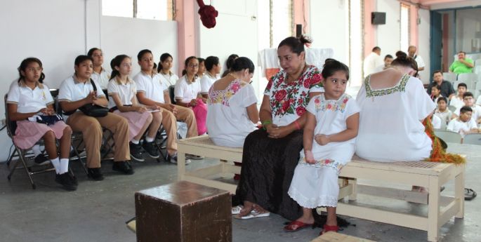 Se busca propuesta escénica para Programa de Teatro Escolar