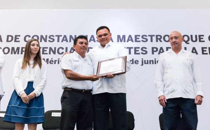 Un paso más, por la educación de calidad  