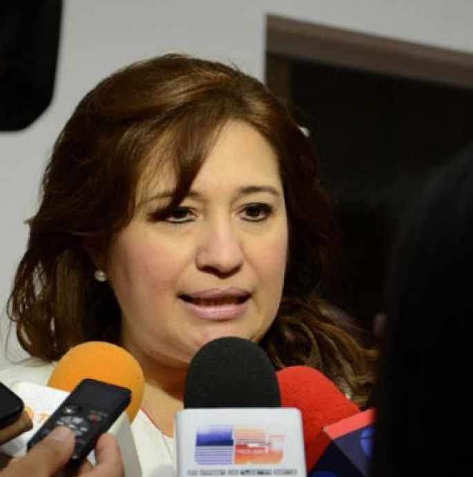Renán Barrera debería por lo menos pedir disculpas: Celia Rivas.