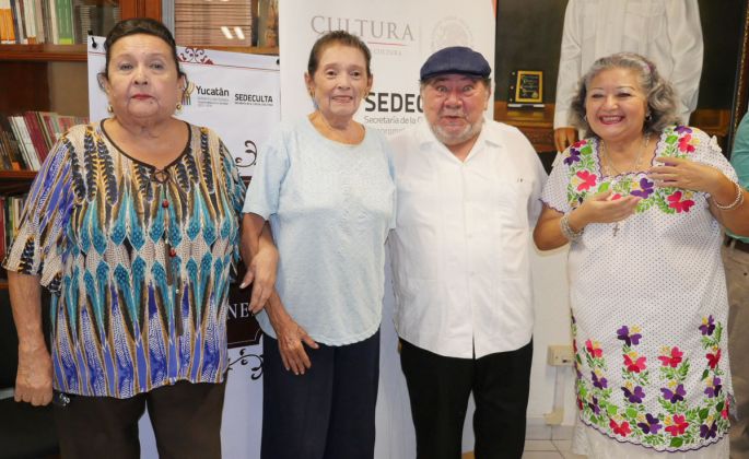 Homenaje a cuatro pilares del teatro en Yucatán.