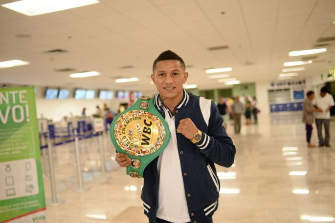 El "Alacrán" Berchelt seguro de regresar a México con el cinturón del CMB