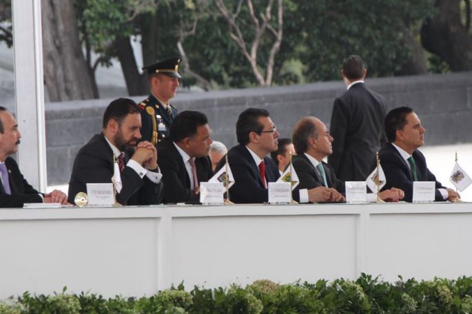 Gobiernos, instrumentos de cambio al servicio de los mexicanos