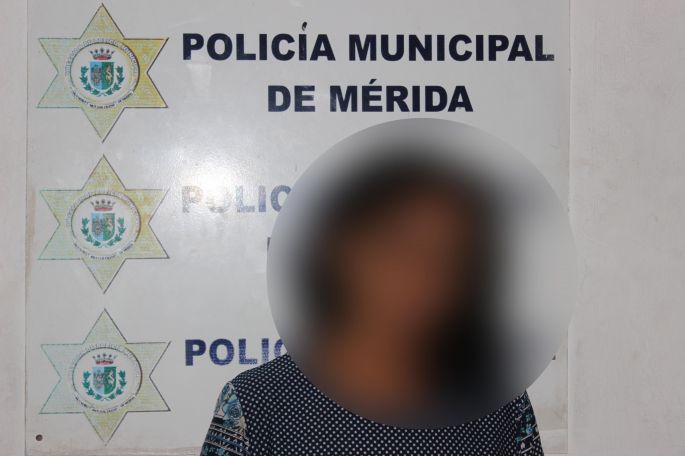 Policías municipales impiden robo de 4 mil pesos en efectivo.