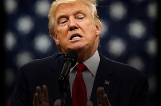 Nueva crisis de Trump por la renuncia de su vocero.