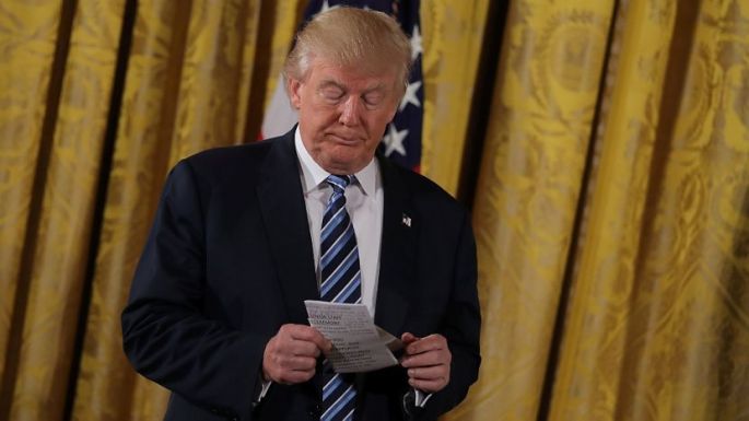 Aumentan los conflictos entre funcionarios de política exterior de Trump.