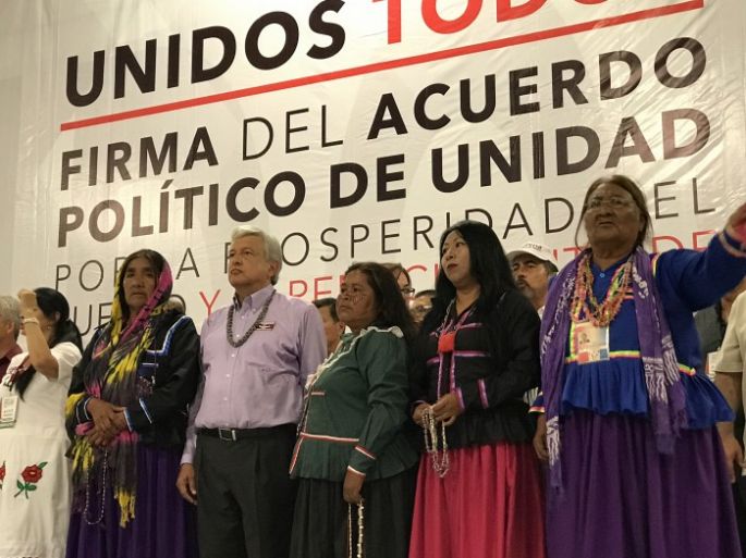 Una vileza la denuncia del PRD contra el padre Solalinde: AMLO