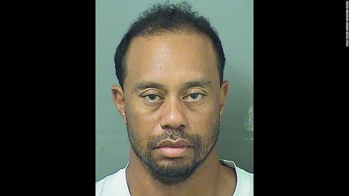 Tiger Woods entraría a programa de rehabilitación oficial para no ser condenado.