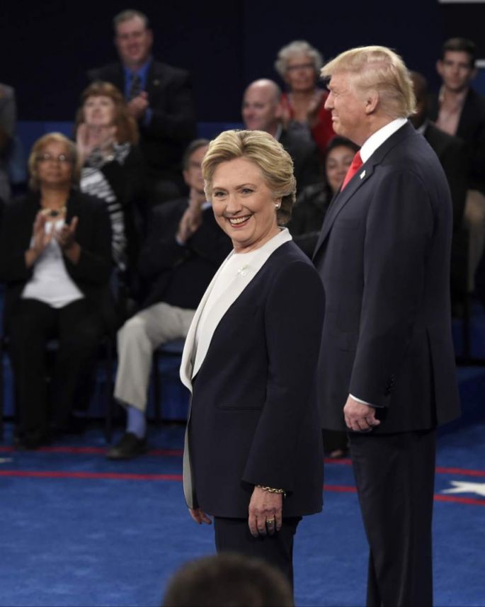 Hillary Clinton llama a Donald Trump "asqueroso" en su nuevo libro de memorias.
