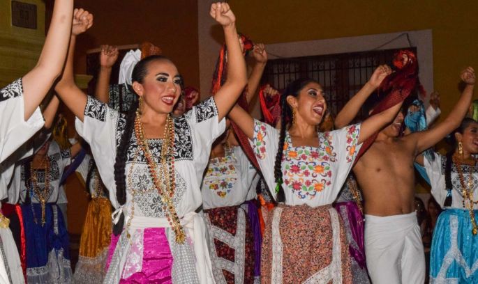 Algarabía de Campeche recorrerá tres municipios de Yucatán .