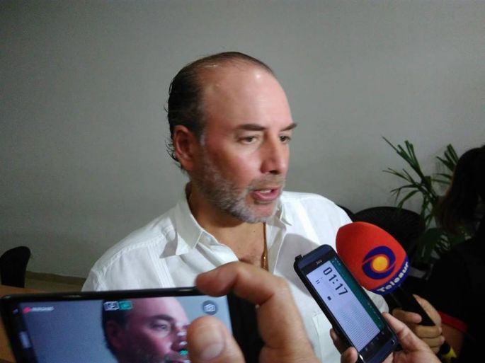 Pide CCE evaluar si deben desaparecer organismos estatales apéndices políticos.