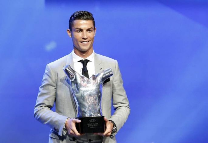 Cristiano Ronaldo, mejor jugador del año para la UEFA.