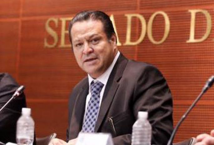 Senadores del PAN impulsarán iniciativas que combatan la corrupción que prevalece en la obra pública: Herrera Ávila