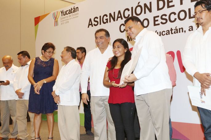Proceso transparente en asignación de plazas a docentes