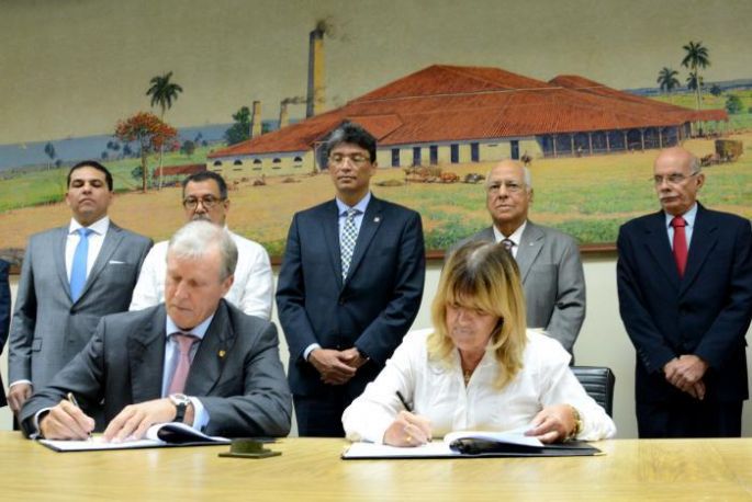 Ingresa Cuba al Banco Centroamericano de Integración Económica.