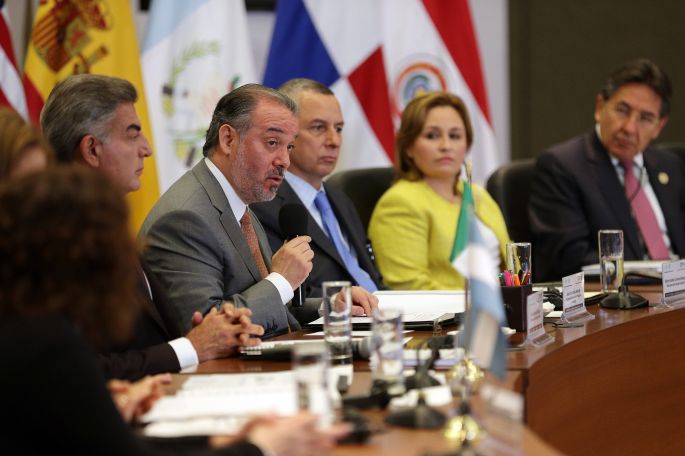 La cooperación internacional, base para el combate a la corrupción y delincuencia organizada en AL.
