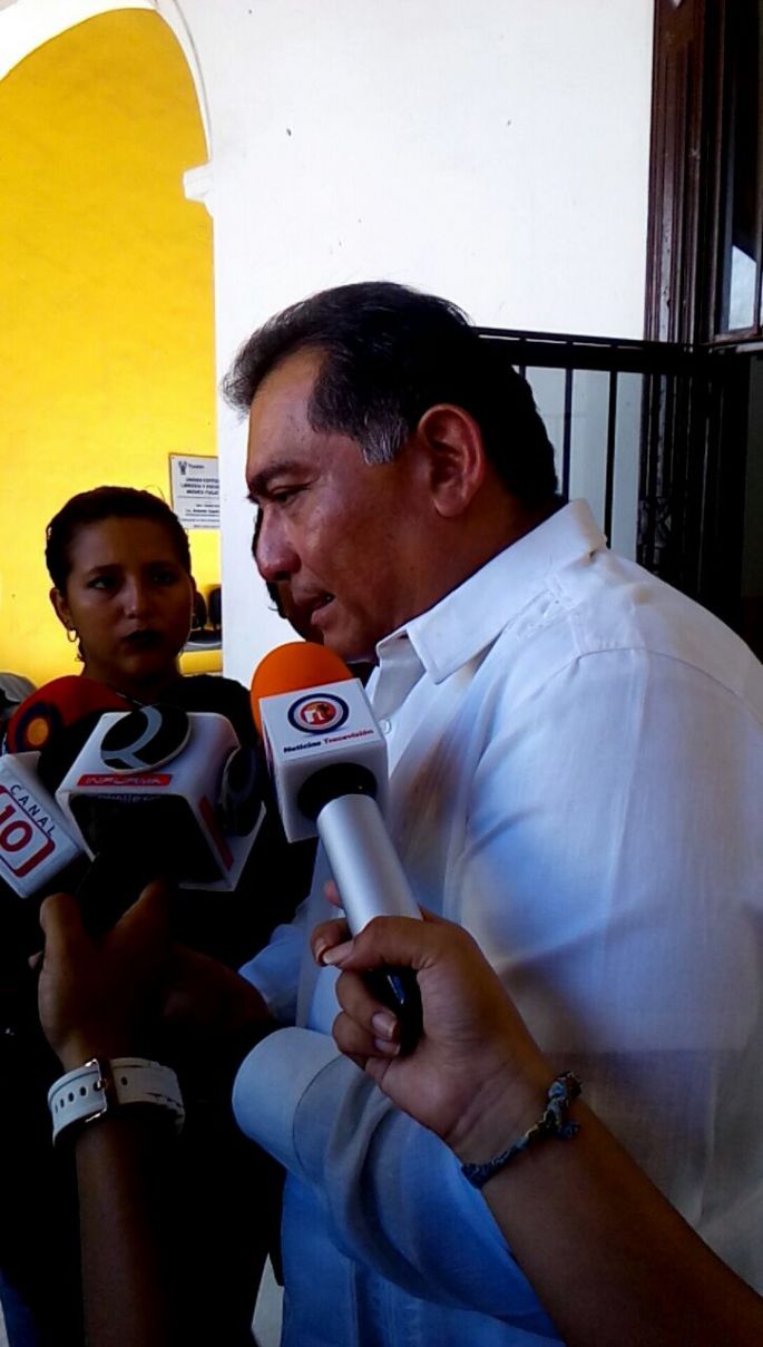 Brote de conjuntivitis en escuelas está contenido: Víctor Caballero