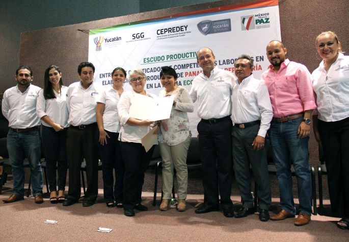 Escudo Yucatán respalda a mujeres productivas.