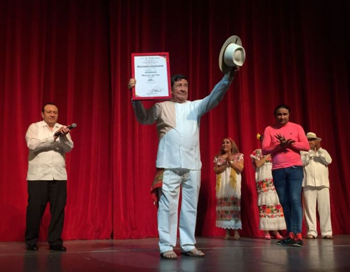 Pixculín celebra 49 años de vida artística en los escenarios 