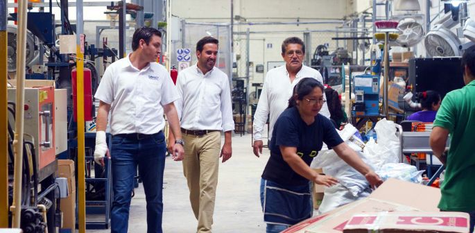 Gestiones de Pablo Gamboa para fortalecer uso y aprovechamiento de nuevas tecnologías.