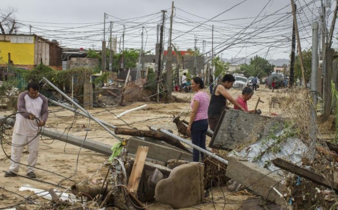 Aumenta a siete el número de muertos por la tormenta tropical Lidia en México.