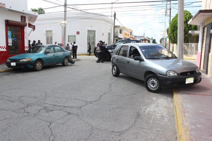 Choque mañanero en el Centro de Mérida.