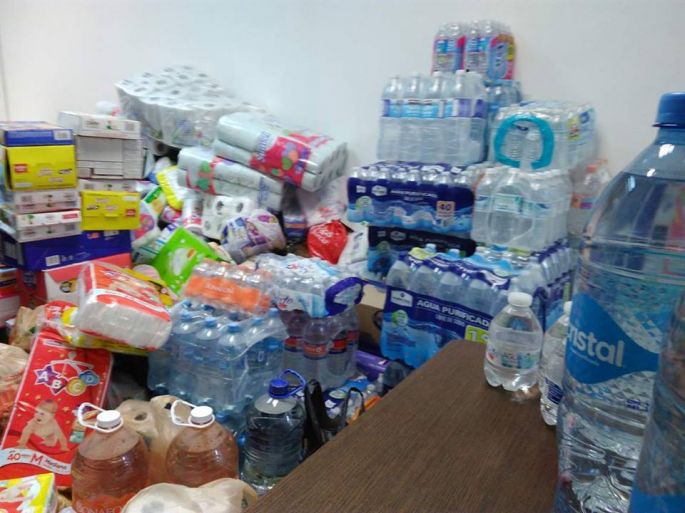 Unos 300 kilos de ayuda humanitaria ha recaudado el Ayuntamiento de Mérida.