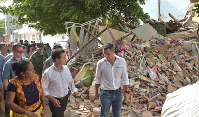 Coordina el Presidente Enrique Peña Nieto el apoyo a damnificados en zonas afectadas en Oaxaca por el sismo.