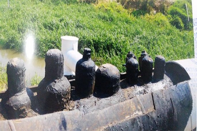 Encuentran en Jalisco 21 tomas clandestinas en ductos de PEMEX.