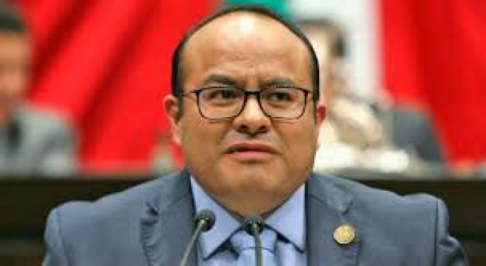 Nuevo Aeropuerto ha rebasado “por mucho” los 160 mil millones de su costo original: Hernández Soriano