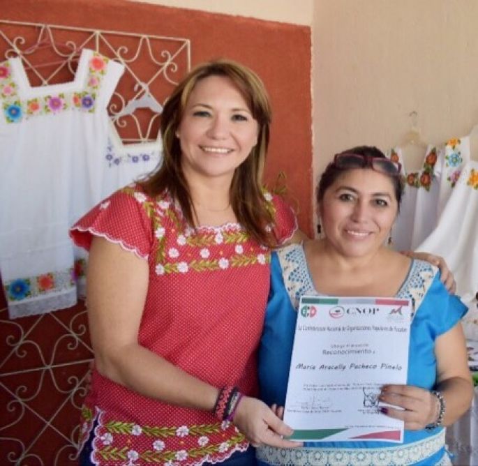 Mujeres talentosas en la Casa Cenopista de Cordemex.
