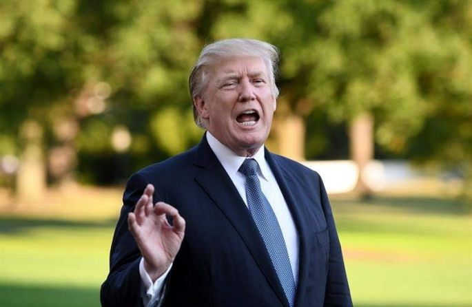 Trump insiste en el muro con México tras el asesinato de un policía de EE UU en la frontera 