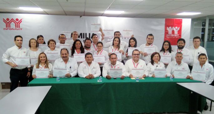 Procivy entrega constancias de capacitación a servidores públicos