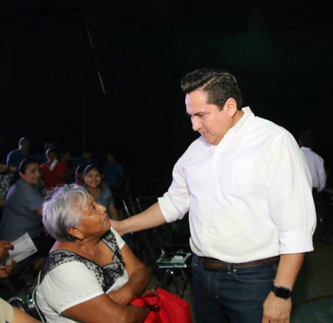 Presentan Ciudadano al 100 a colonos de la Díaz Ordaz