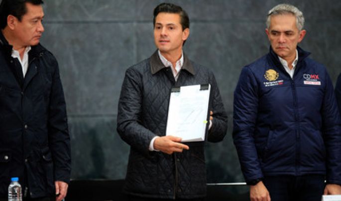 El Presidente EPN recibió a familiares de desaparecidos y representantes de organizaciones de la Sociedad Civil