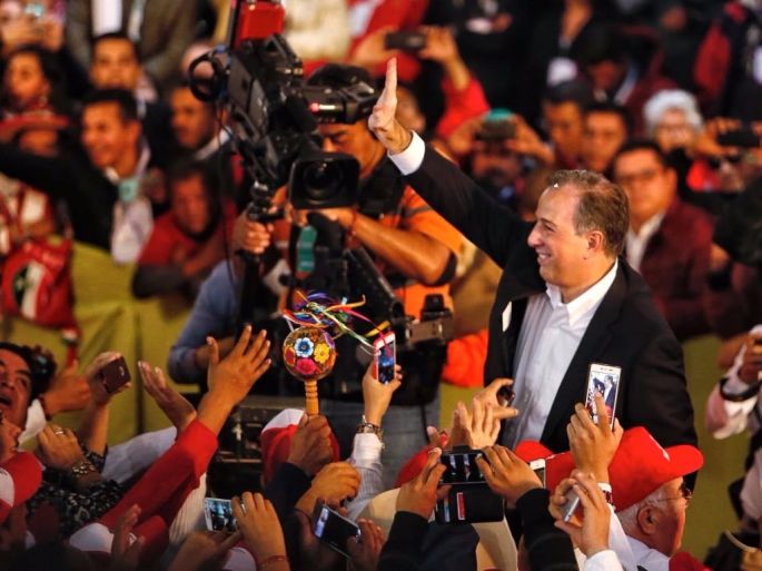 Se registra Meade como precandidato presidencial del PRI