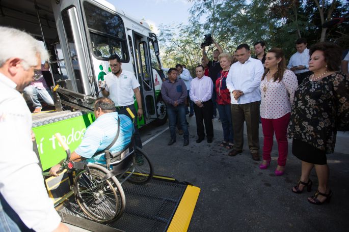 Se garantiza inclusión en trasporte público para personas con discapacidad