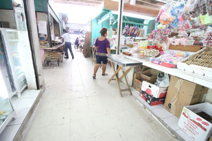 Buen avance en los trabajos de mejoramiento del mercado Lucas de Gálvez