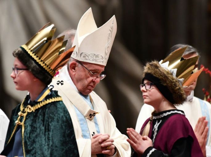 El papa desea un futuro de paz para 2018