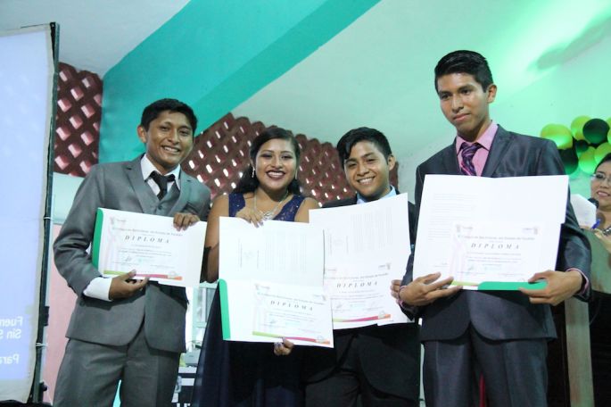 En Yucatán, los estudiantes van por más