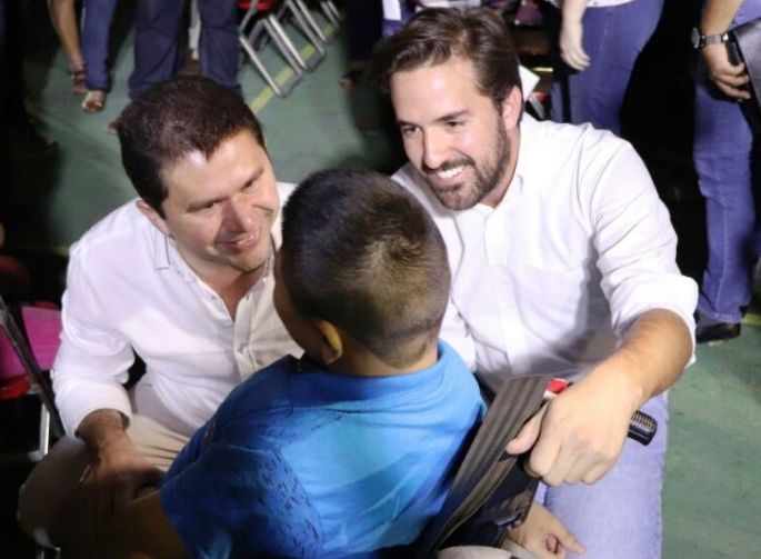 Sahuí se reencuentra con militantes de Mérida