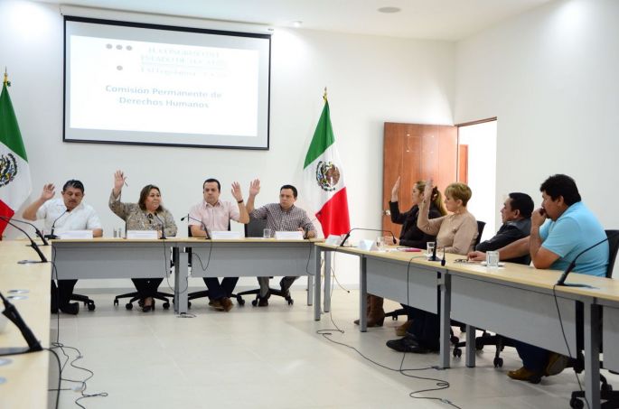 Solicitan dictámenes de varias iniciativas en materia financiera
