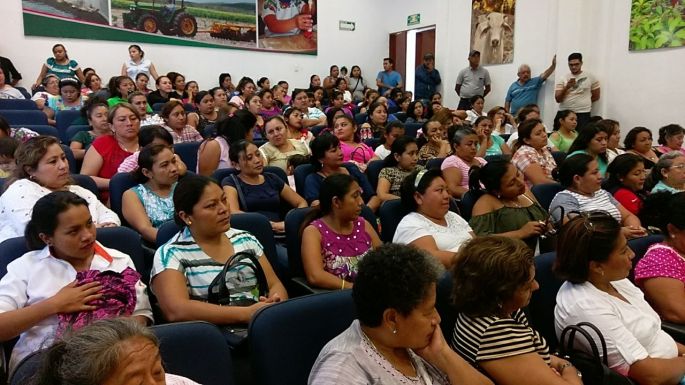 Ofrecen capacitación financiera a pequeñas productoras yucatecas