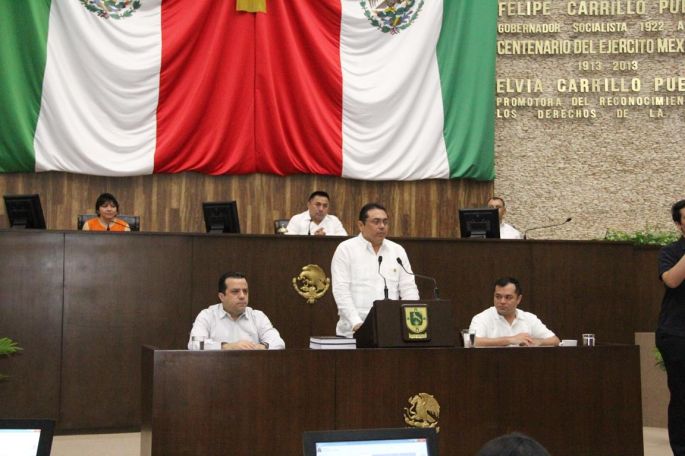 Presentan ante diputados informe anual de Derechos Humanos