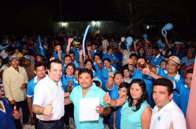 Nueva Alianza inscribe a sus candidatos de Samahil y Ucú