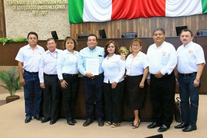 Presenta el PANAL iniciativa para mejorar el desarrollo profesional docente