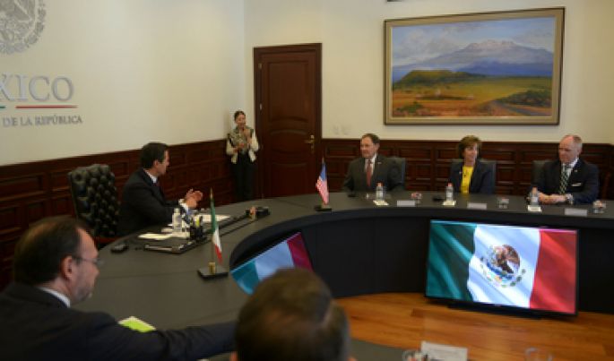 El Presidente Enrique Peña Nieto recibió al Gobernador del Estado de UTAH, Gary Herbert