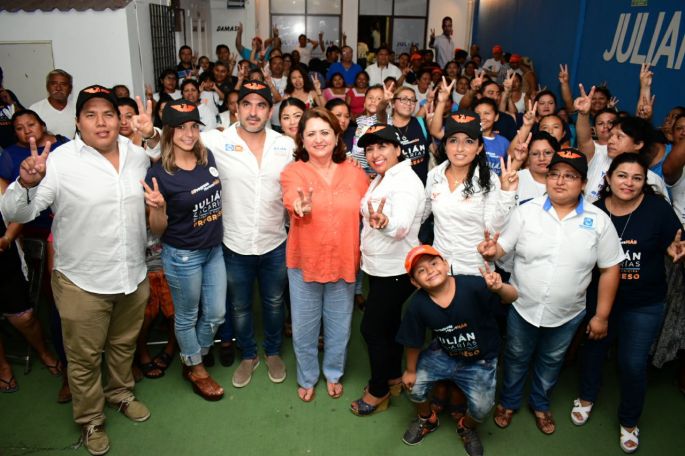 Toman protesta los integrantes de la Comisión Municipal de Movimiento Ciudadano en Progreso