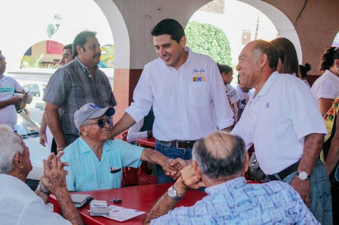Diego Avila inicia su campaña buscando darle rumbo a Tekax