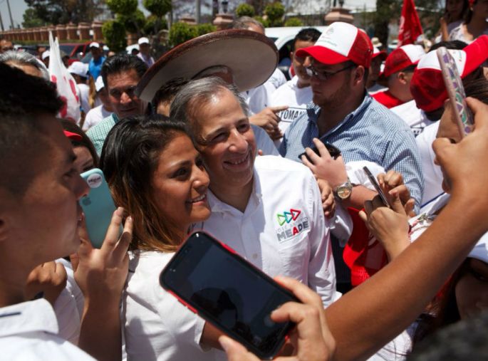 Meade a AMLO: “Espero que ahora que pierdas por tercera vez, no pierdas el buen humor, Andrés” #AndrésPerderásOtraVez 