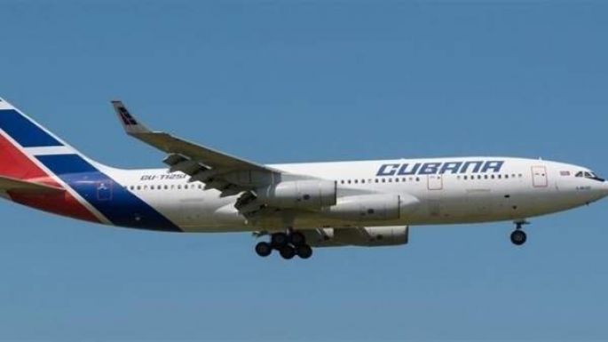 Un avión con 104 pasajeros se estrella en Cuba poco después de despegar  